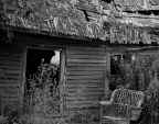 Wicker chair.JPG (65076 bytes)